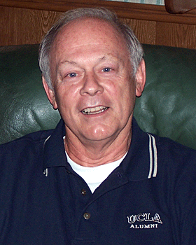 photo of Karl Smith, author